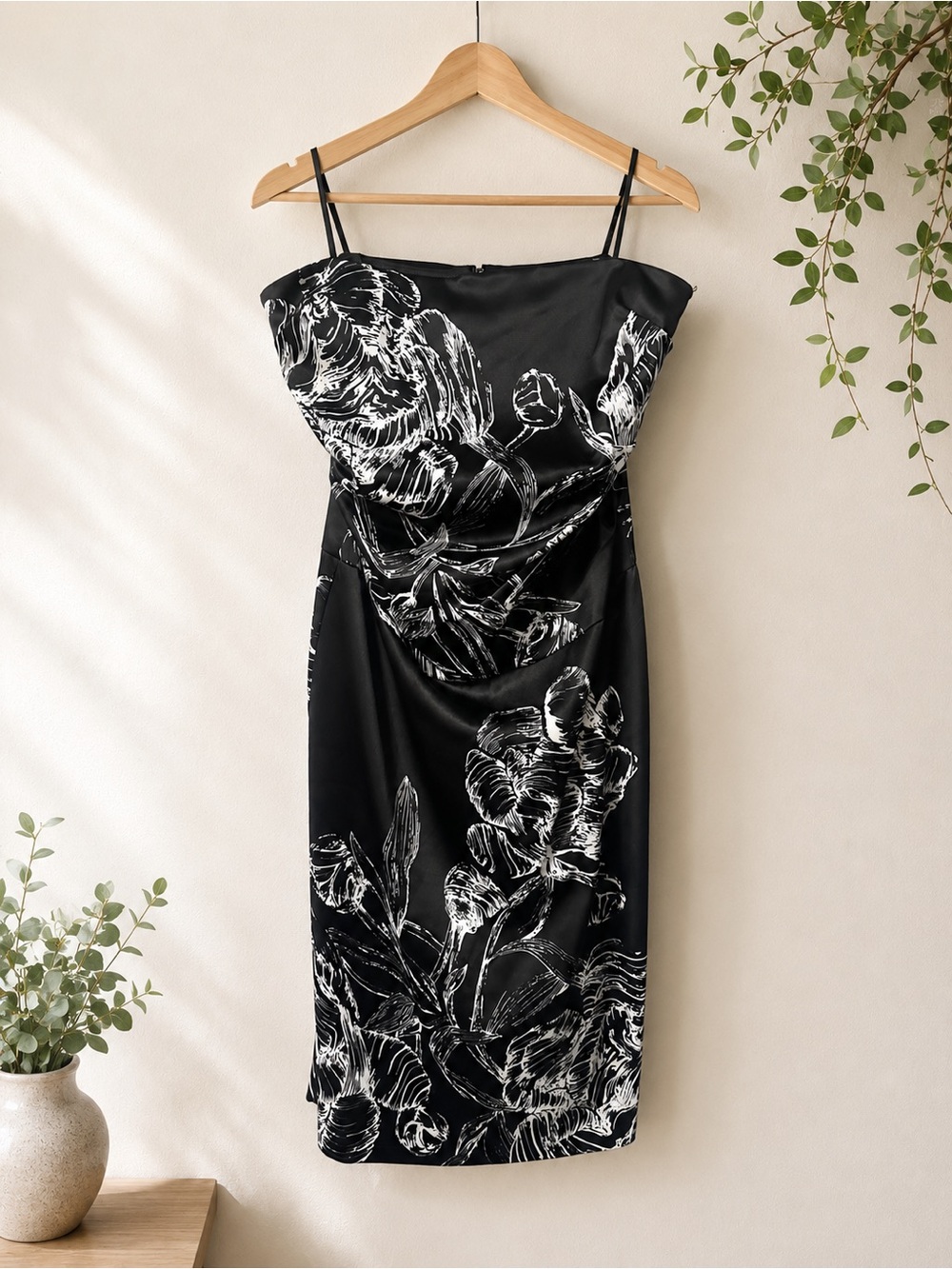 le chateau Black & White Floral Midi Slip Dress - Picture 1 of 5